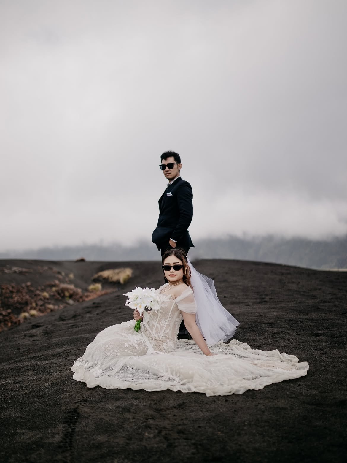 ✅ BROMO PREWEDDING ✅Include -• transport, tiket , dan ijin• foto & video• Album & Cetak• gaun + (3)