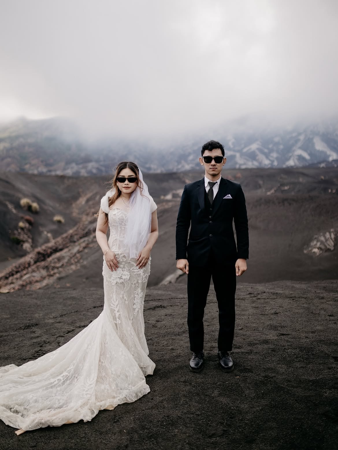 ✅ BROMO PREWEDDING ✅Include -• transport, tiket , dan ijin• foto & video• Album & Cetak• gaun + (6)