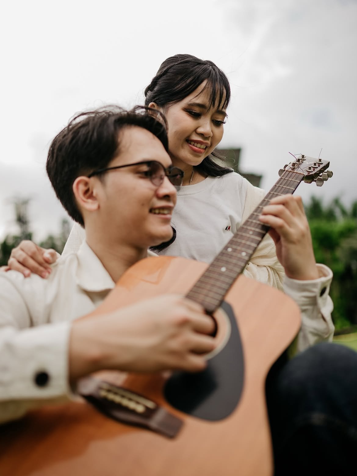 Teman belajar yang berubah jadi teman seumur hidup.Prewedding versi anak kampus 🤍#letsstoryprew (3)