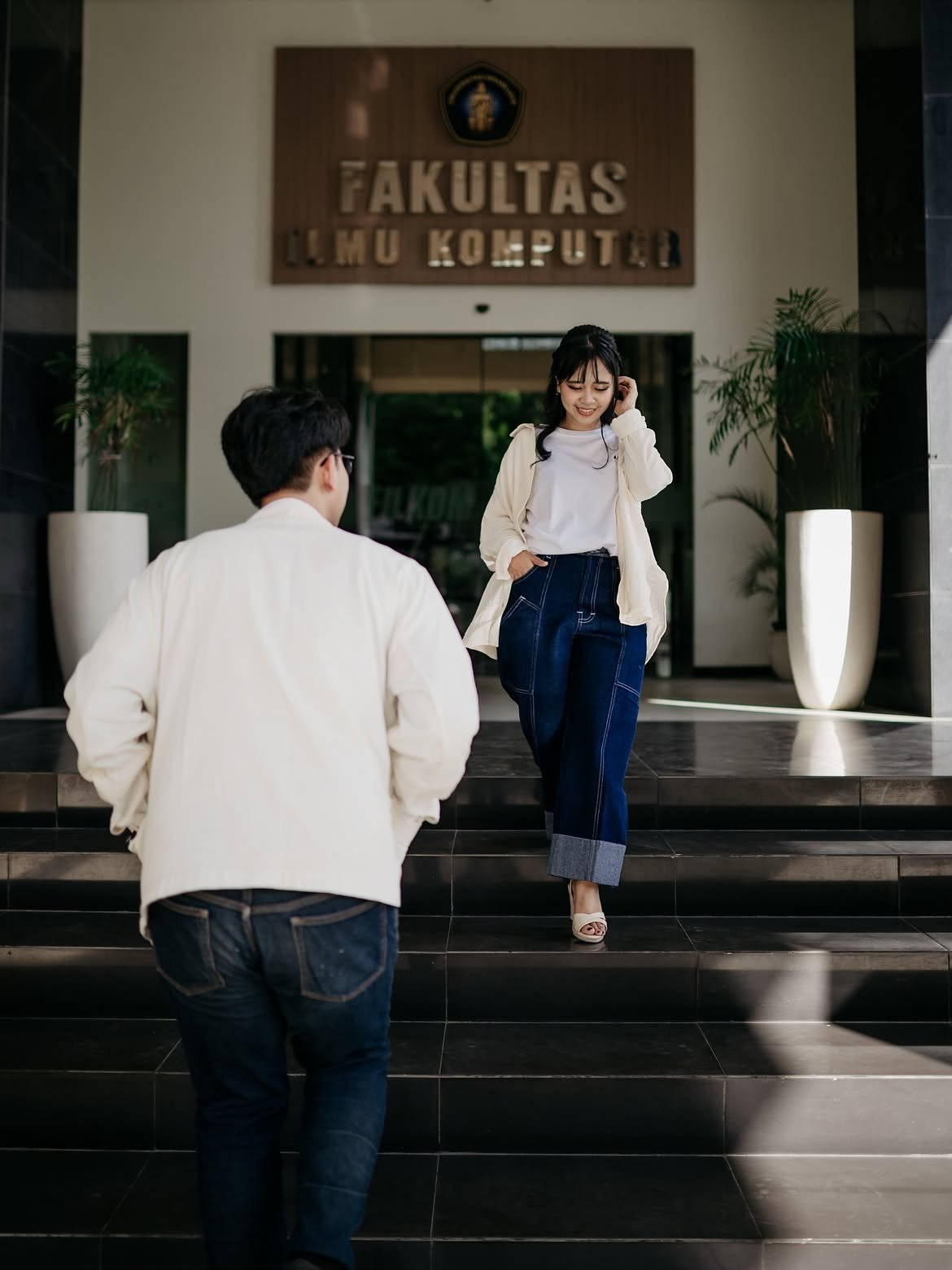 Teman belajar yang berubah jadi teman seumur hidup.Prewedding versi anak kampus 🤍#letsstoryprew